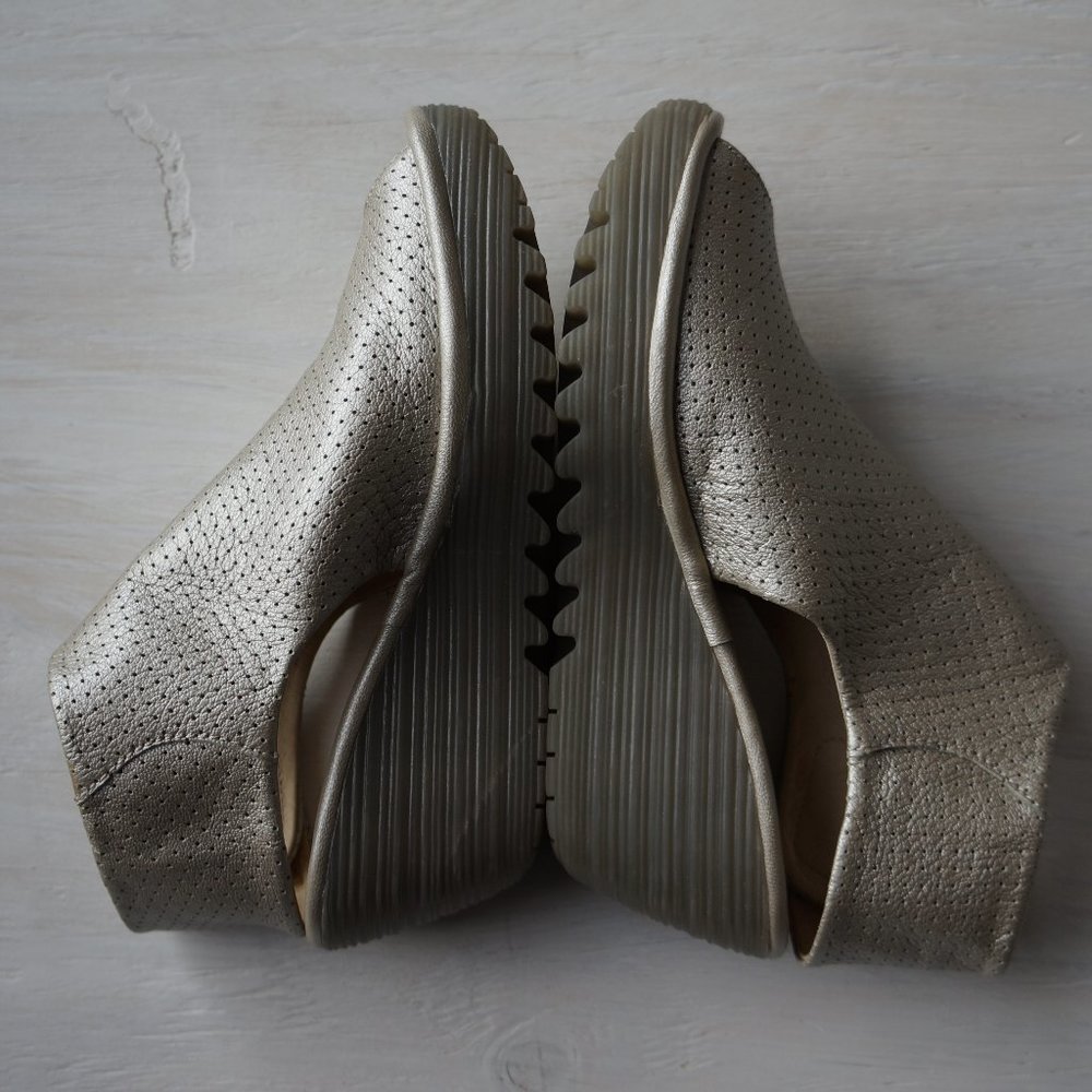 Fly London Silver Platform Wedge Sandals Size 37